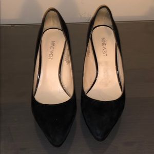Black suede Nine West wedges